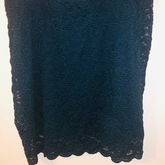 Emerald green laced skirt -Torid - Picture 2 of 4